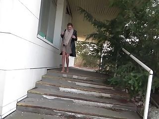 Julia North Squeals While Being Fucked Outdoors By Her Bf