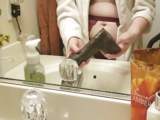 Teenage Mega-slut Unboxes And Fucks First-ever Big Black Cock Fake...